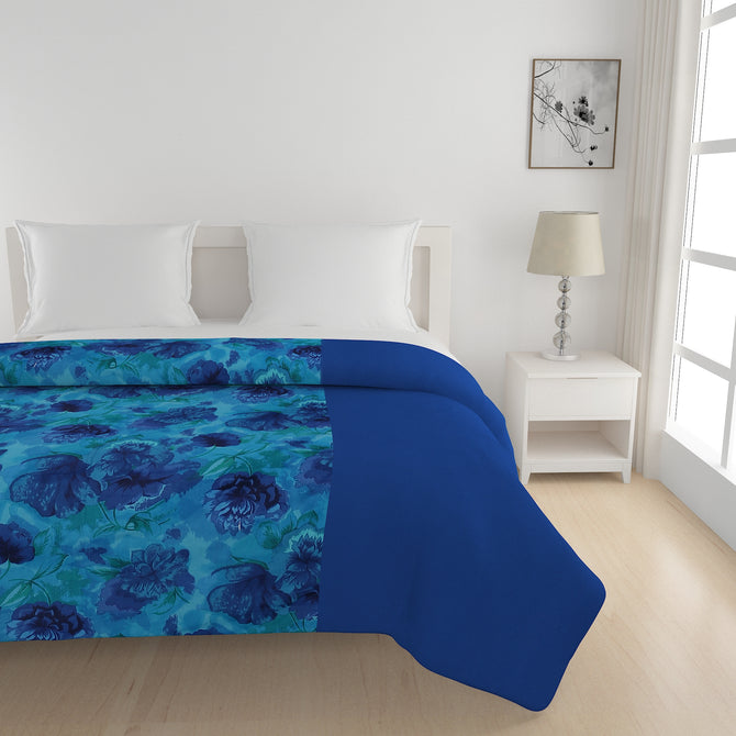 Blue valentine bedsheet set, ocean-themed cotton bedding, 200 thread count luxury sheets, nautical floral bed linens, deep blue bedspread, marine life bedroom decor, elegant floral pattern sheets, romantic bed set, serene ocean bedding, navy blue cotton comfort, underwater botanical design.