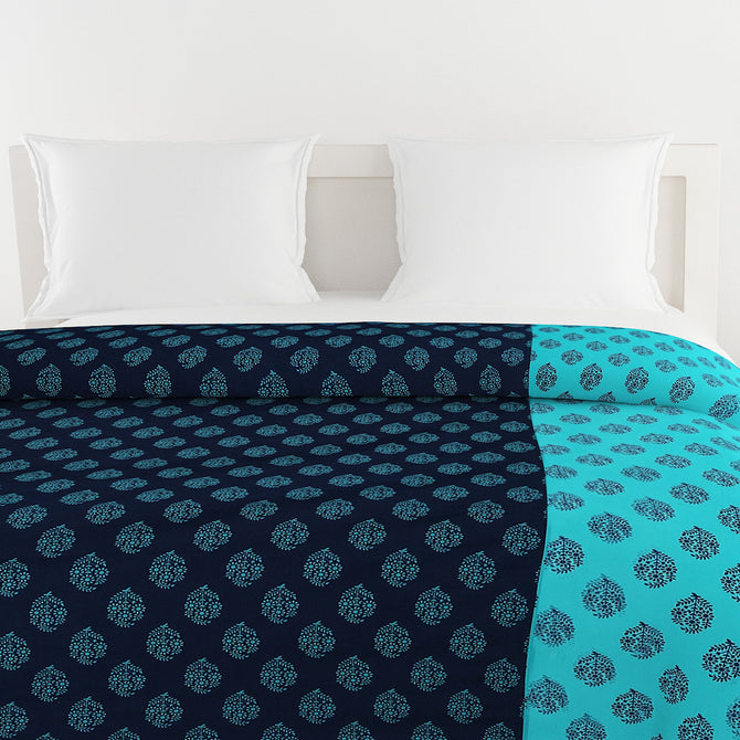 Buti print bedsheet set, 200TC cotton bedding, ethnic motif sheets, blue and teal bed linen, deep blue cotton comfort, Indian geometric bedspread, traditional Desi bedroom, artisanal pattern duvet cover, cultural design textiles, quality cotton sleep, serene bedroom palette, geometric booti print