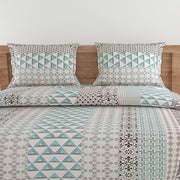 Abstract bedding, 210TC bedding, turquoise bedspread, geometric waves pattern, high-quality cotton sheets, luxurious bedroom textiles, modern bed decor, premium cotton bedding, soft and comfortable, elegant turquoise patterns, contemporary bedroom style, cool color palette, geometric mosaic design, ocean-inspired bedding, sophisticated home decor, wave motif, tranquil bedroom design, artistic bedding collection, durable and soft, hypoallergenic bed set, breathable fabric, stylish and modern comfort.