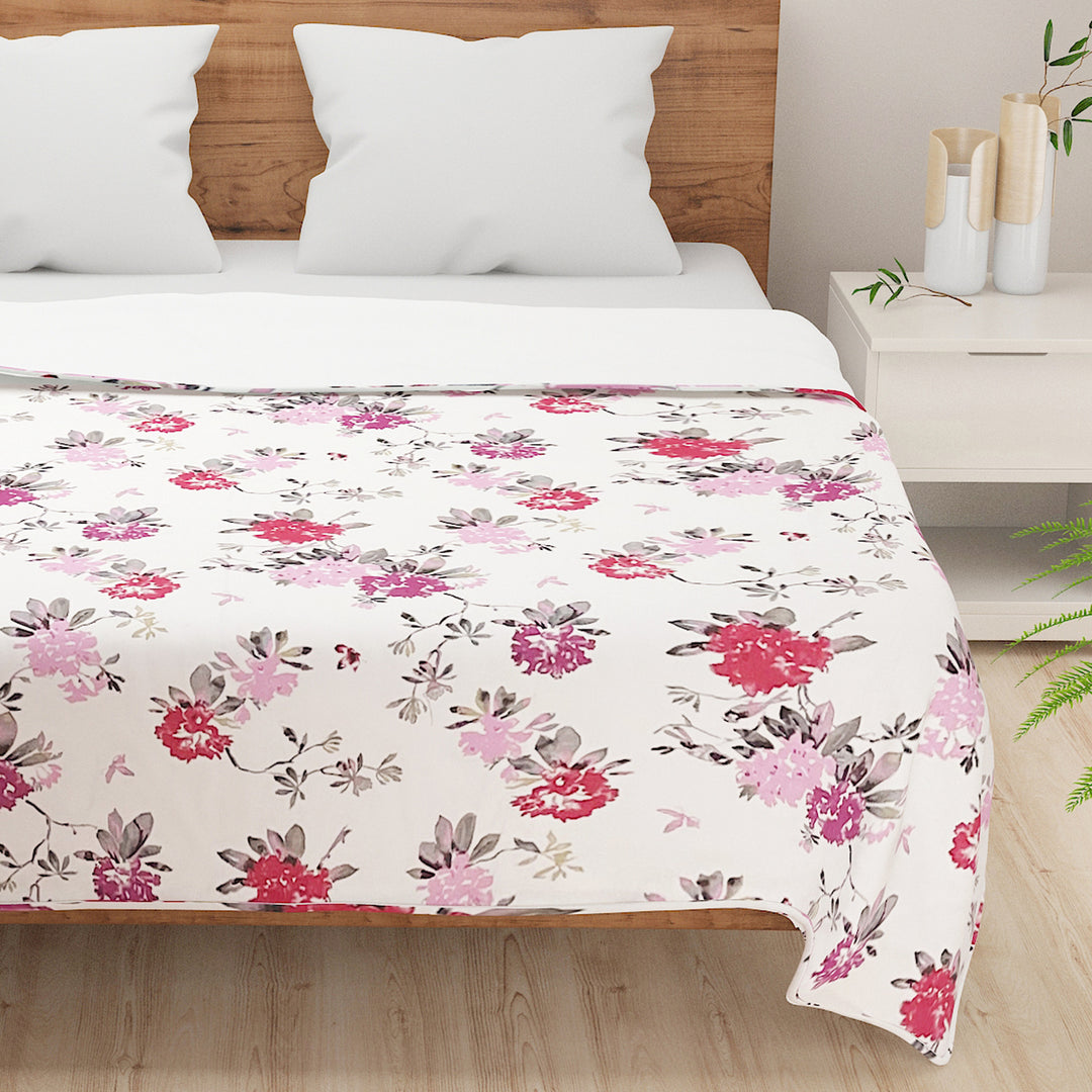  Charm Blossoms bedding, floral cotton bedsheet, 210 thread count sheets, elegant flower design, breathable cotton linen, charming bedroom decor, quality soft bedspread.