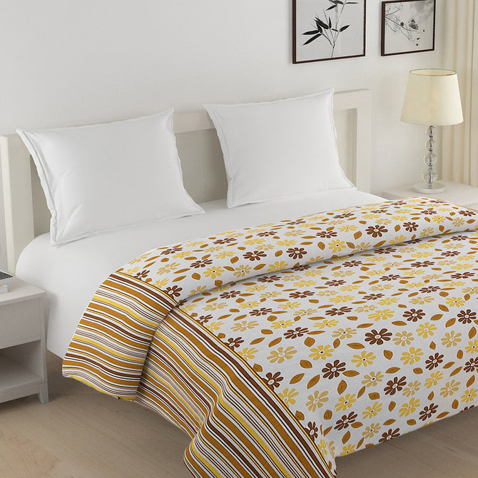 cheerful yellow bedding, daisy print bed set, soft cotton sheets, sunny bedroom design, hypoallergenic bedding, all-season comforter, vibrant floral pattern, quality cotton bedding, 160 thread count luxury, fresh spring bedroom style, bright and bold bed linen.