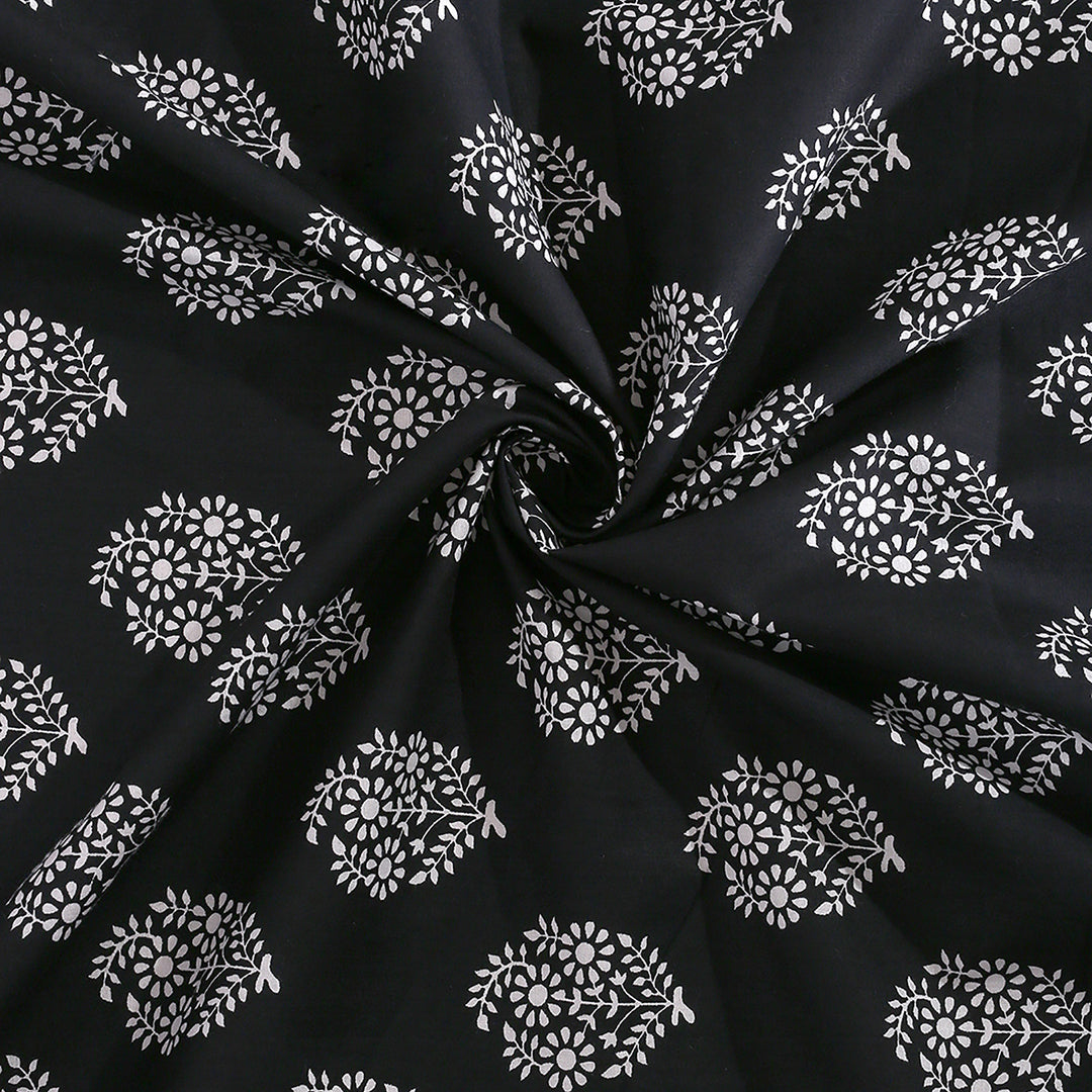 Black and white bedsheet, 200TC cotton set, ethnic buti print bedding, mix and match bedspread, classic cotton sheets, off-white ethnic pattern, complementary duo bed linens, small pattern bedroom design, modern traditional bed decor, artisanal print bed set, chic cotton comfort, sophisticated home textiles.