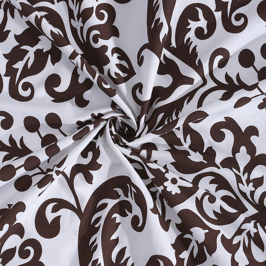 Baroque bedsheet set, geometric pattern bedding, 200 thread count cotton sheets, brown and white bedspread, luxury motif linens, chocolate brown bedroom decor, elegant cotton bed set, sophisticated bedroom design, baroque style duvet cover, classic home textiles, premium cotton bed linens.